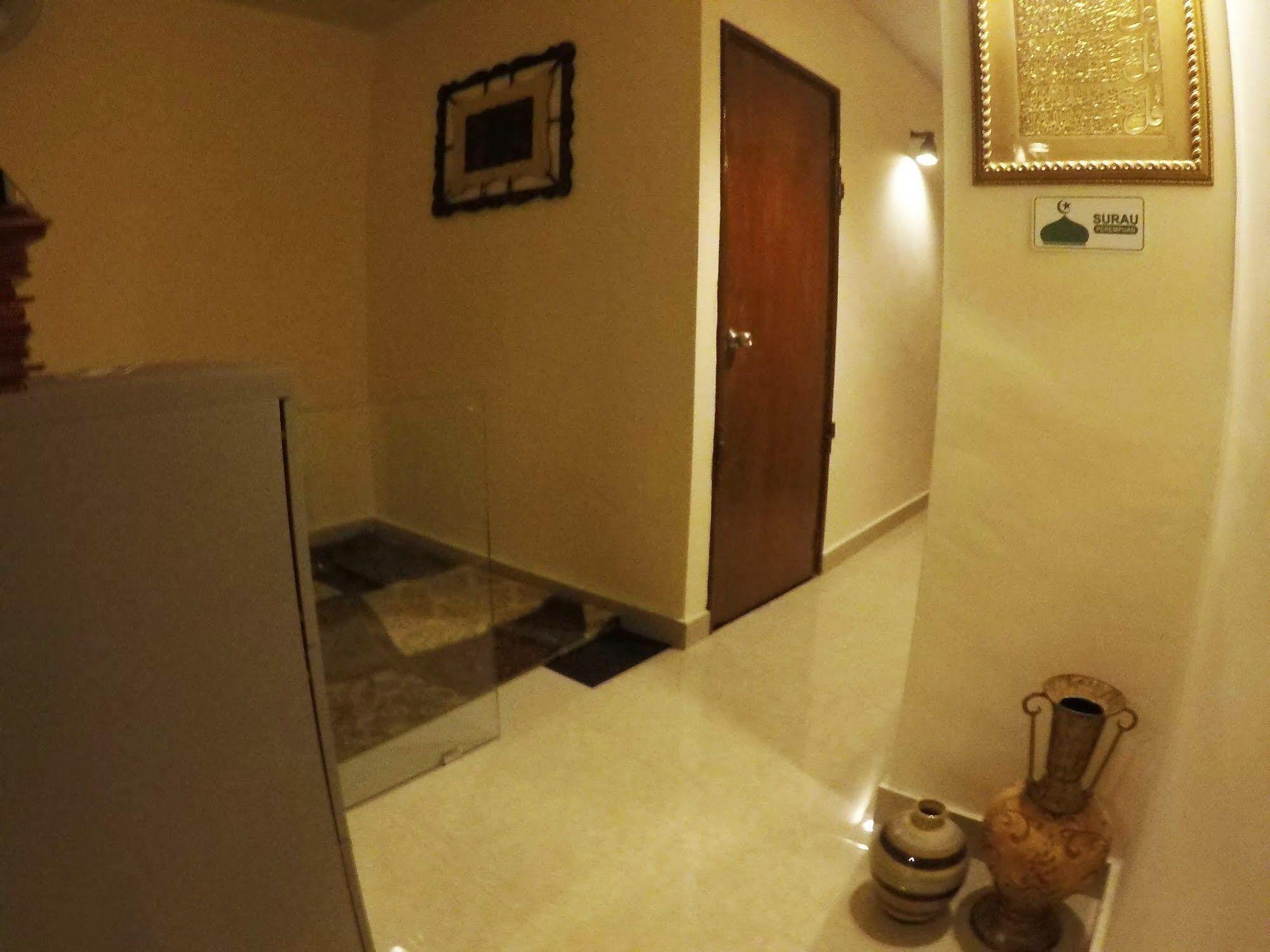 Goldbrick Hotel Bukit Bintang Kuala Lumpur Buitenkant foto