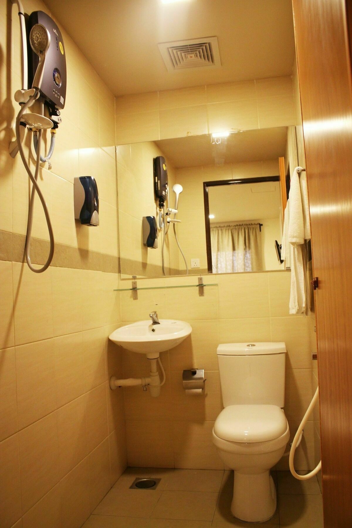 Goldbrick Hotel Bukit Bintang Kuala Lumpur Buitenkant foto